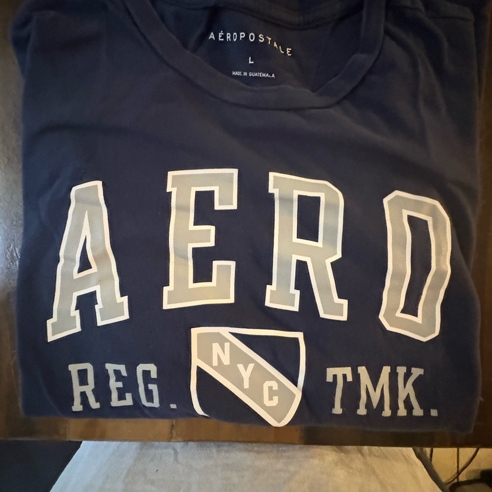 Aeropostale Men's Navy Graphic T-Shirt